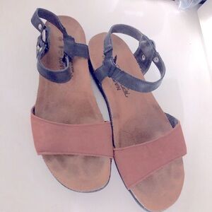 Naot Sabrina Sandal